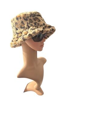 Leopard Print Faux Fur Bucket Hat - Tan